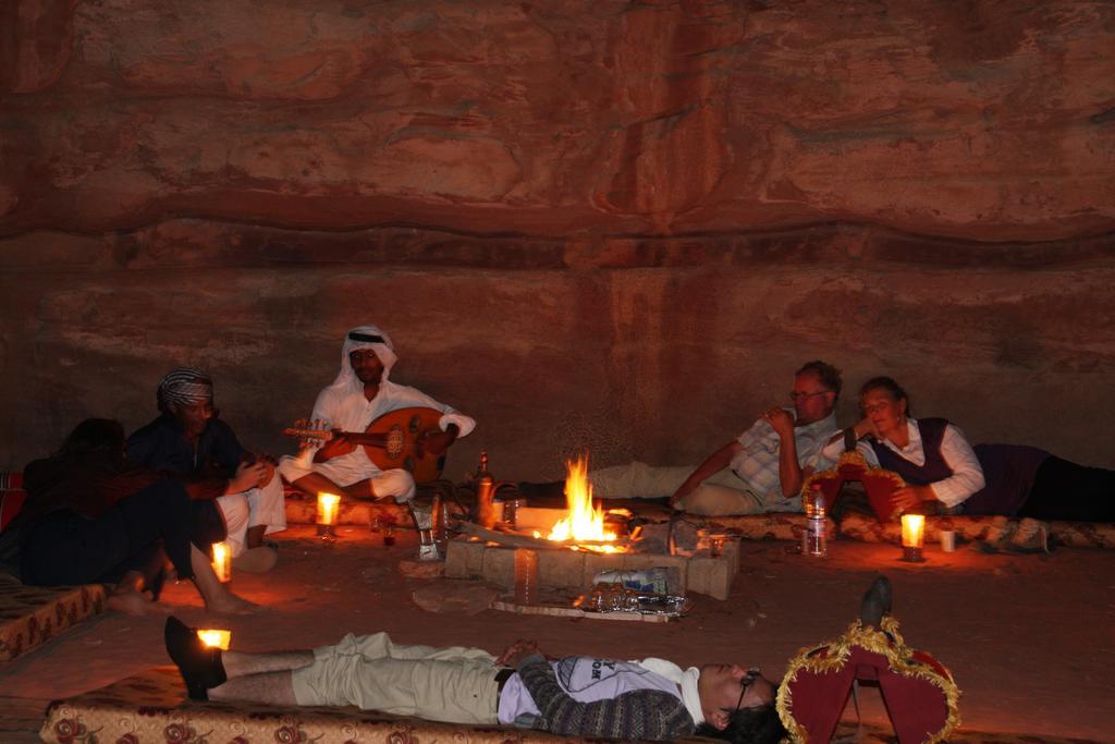 Wadi Rum Sleep Under The Stars Ngoại thất bức ảnh